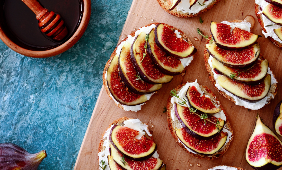 Fig & Goat Cheese Crostini with Fresh Thyme